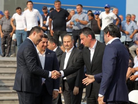 Gürcüstanın baş naziri azərbaycanlı namizədi təqdim etdi