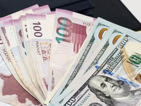 Dollar həftəyə bu qiymətlə başladı