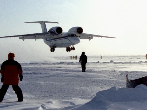 Rusiya Arktikada buzdan aerodrom hazırlayacaq