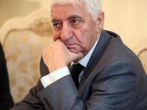 Prezident Fikrət Qocaya “İstiqlal” ordeni verdi