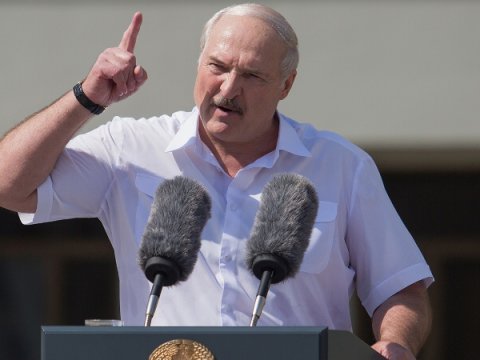Belarusda etirazlara çıxan müəllimlər işdən qovula bilər