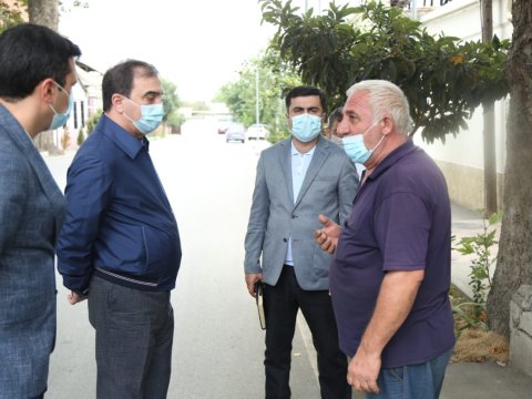 Gəncənin icra başçısı şəhərdə aparılan abadlıq işləri ilə tanış olub - FOTO