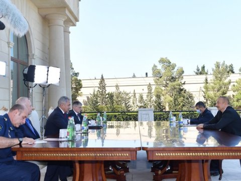 İlham Əliyev Şoyqunu qəbul edib
