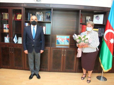 Şura sədri Dilarə Nağıyevanı 