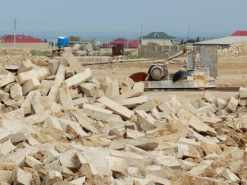 Daş karxanasının direktoruna məcburi göstəriş verildi