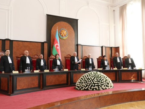 Konstitusiya Məhkəməsi ipoteka  ilə bağlı müqaisəli məsələni parlamentə göndərdi - QƏRAR