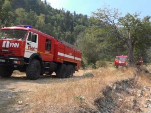 Xızıda dağlıq ərazidə yanğın söndürüldü