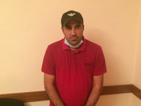 Sərnişinin çantasından 3 kilo heroin tapıldı - FOTO