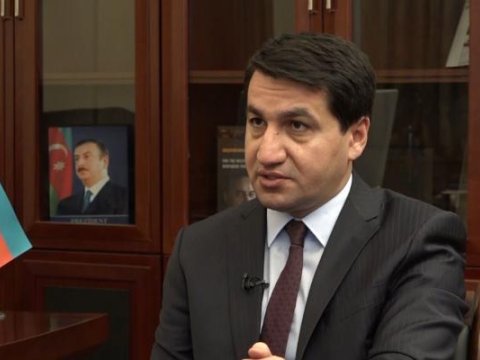 Prezidentin köməkçisi beynəlxalq əməkdaşlıq sahəsində işləyən QHT-lərlə görüşdü - FOTO