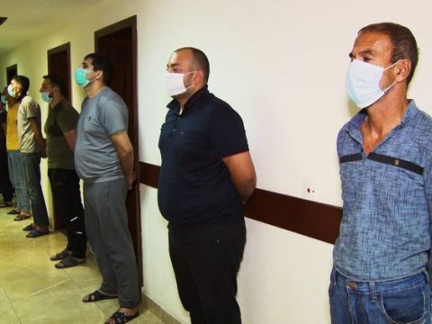 Polis Bərdədə 11 narkotacir saxladı