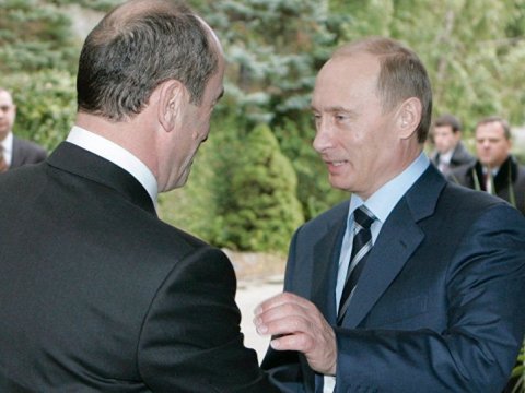 Putin Koçaryanı təbrik etdi: “Əziz Robert Sedrakoviç…”