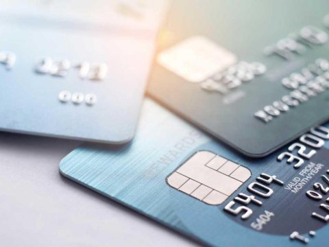 Əcnəbilər bank kartları ilə Azərbaycanda nə qədər pul xərcləyib?