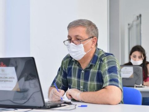 Bu iki fənnən müəllim işləmək istəyənlərin NƏZƏRİNƏ
