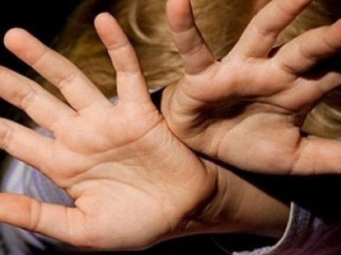 Arvadını və qonşusunu öldürən qısqanc ərin məhkəməsi başlayır 