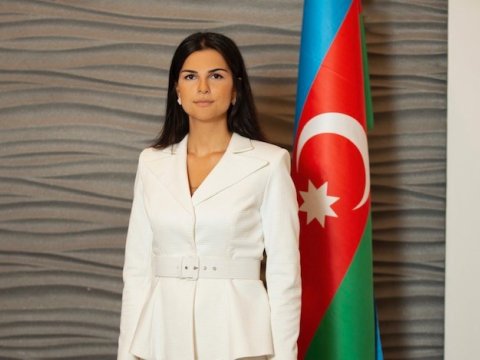 Nazir 30 yaşlı gənc xanıma yüksək vəzifə verdi