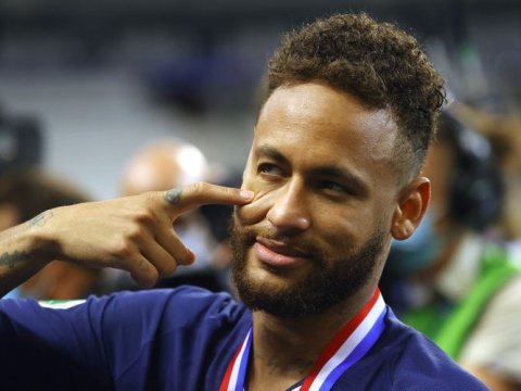 Neymar koronavirusa yoluxub