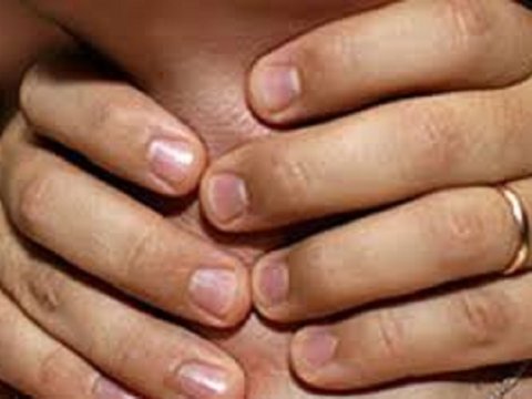 Arvadını boğaraq bıçaqlayan şəxsin istintaqı başa çatdı