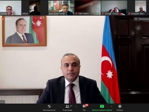 Azay Quliyev seçicilərlə videogörüş keçirib - FOTO