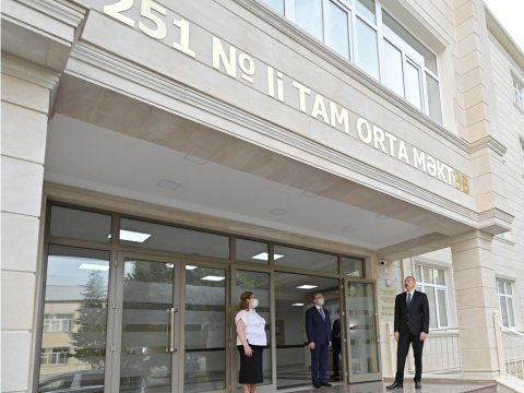 Prezident 251 nömrəli məktəbə gəldi - YENİLƏNİB