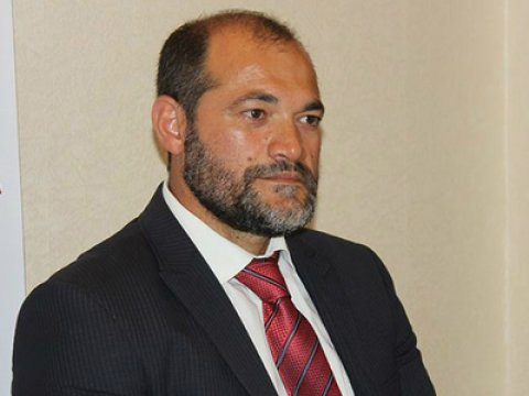 Deputatla yol polisi arasında MÜBAHİSƏ  