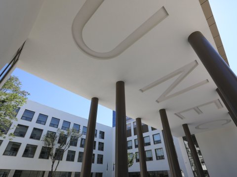 UNEC-in yeni korpusunda fotogəzinti - Tədris və tədqiqatı sevdirəcək REPORTAJ