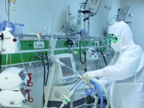 Gürcüstanda yoluxanların sayı artdı: toy və yaslara qadağa qoyuldu