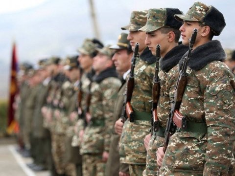 Azərbaycan iki erməni zabitini beynəlxalq axtarışa verdi
