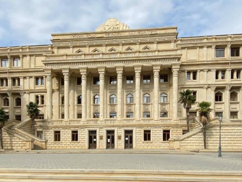 Bu universitetin bəzi şöbə və fakültələri dəyişdirildi