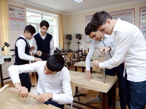 Peşə məktəblərinə müraciət edənlərin sayı AÇIQLANDI