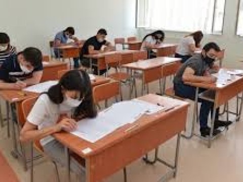 Bu təhsil ocaqlarında tibbi maska taxmaq MƏCBURİDİR