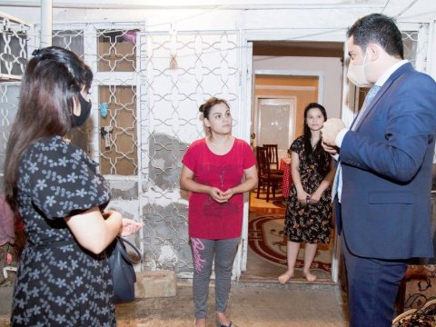 Atasız uşaqların yardımı niyə kəsilib? - SƏBƏB