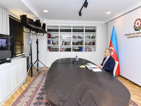 İqtisadiyyat naziri vebinar keçirib