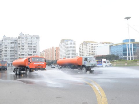 Paytaxtda növbəti dezinfeksiya işləri aparıldı