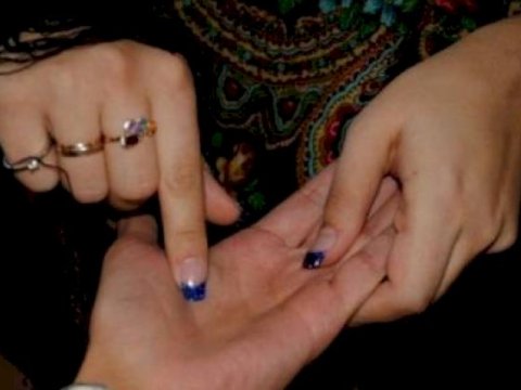 Bakıda qadının 1 milyon manatını ələ keçirən falçıların məhkəməsi başlayır