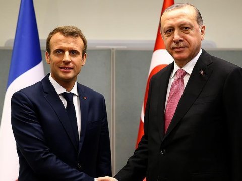 Ərdoğandan Makrona cavab: “Sən Fransanın özünün tarixini bilmirsən” 