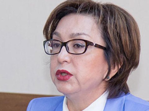 Məleykə Abbaszadə 4-cü qrupun abituriyentlərinə ÇAĞIRIŞ ETDİ