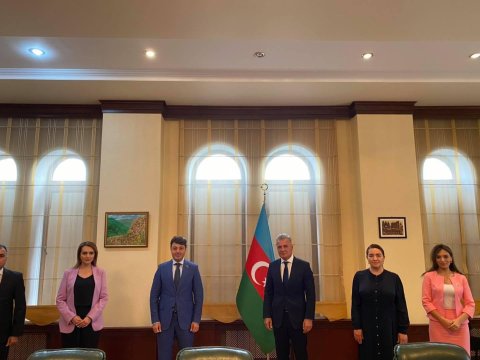 Qarabağ icmasının sədri səfirlə görüşdü - FOTO