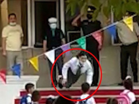 Təhsil Nazirliyindən himn zamanı yıxılan xanımla bağlı AÇIQLAMA