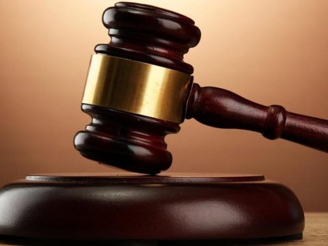 Bakıda fəhlənin ölümünə görə şirkət əməkdaşı məhkəmə qarşısına çıxarılır
