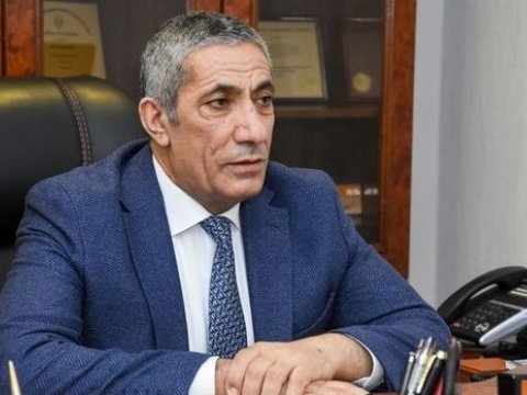 Siyavuş Novruzov iclas keçirdi