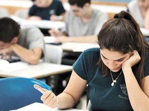 Kolleclərə daxil olanların qeydiyyatı davam edir