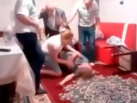 Azərbaycanda saxta peyğəmbər bibisini öldürdü - VİDEO