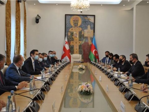 Ceyhun Bayramov gürcüstanlı vitse-spikerlə görüşüb