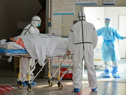 Dünyada koronavirusa yoluxanların sayı 32 milyon nəfəri ötdü