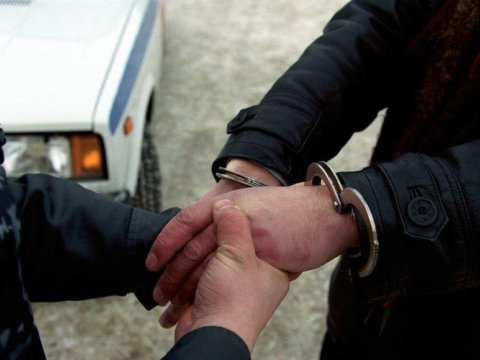 Prokurorluq nənəsini və bibisini qətlə yetirən şəxslə bağlı məlumat yaydı