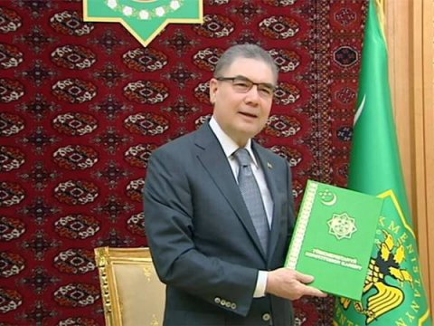 Bu türk dövləti konstitusiyasını dəyişir