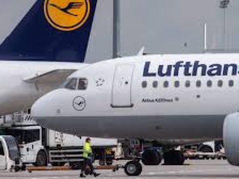 Məşhur aviaşirkət mindən çox pilotu ixtisar edəcək