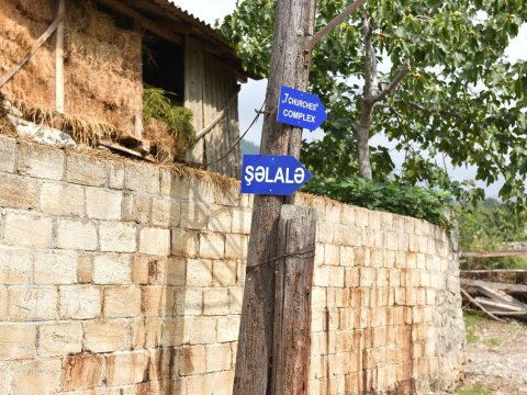 Qaxın turizm marşrutu tullantılardan təmizlənib - FOTO