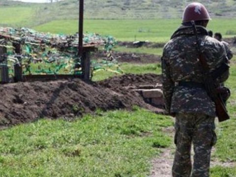 Ermənistan ölən hərbiçilərin adlarını açıqlamağa başladı - SİYAHI