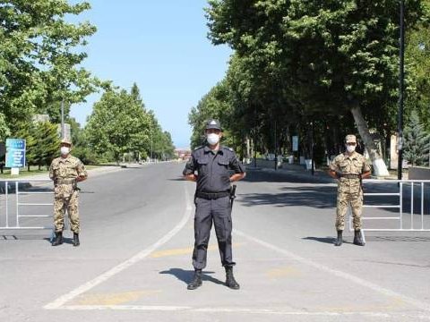 Azərbaycanın 22 şəhər və rayonunda komendant saatı başladı